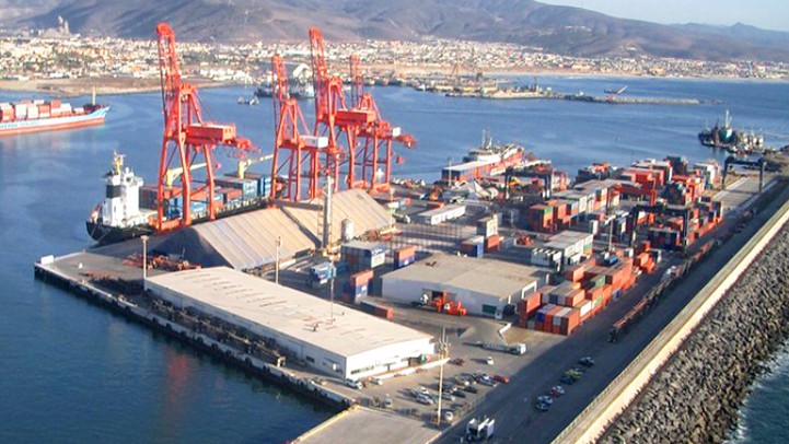 New crane will arrive to Ensenada International Terminal