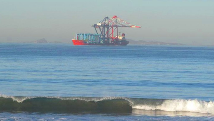 Port of Ensenada Acquires Mega Crane